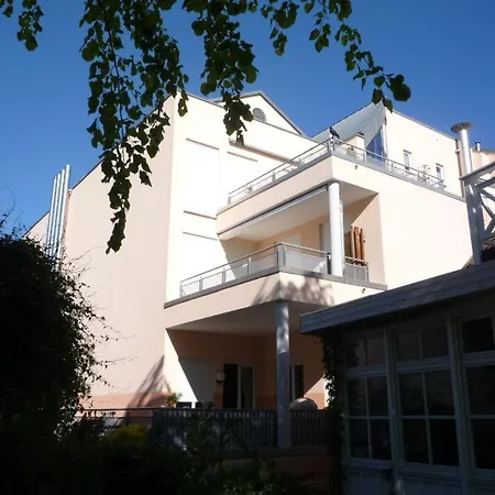 公寓 Georgine 罗斯托克